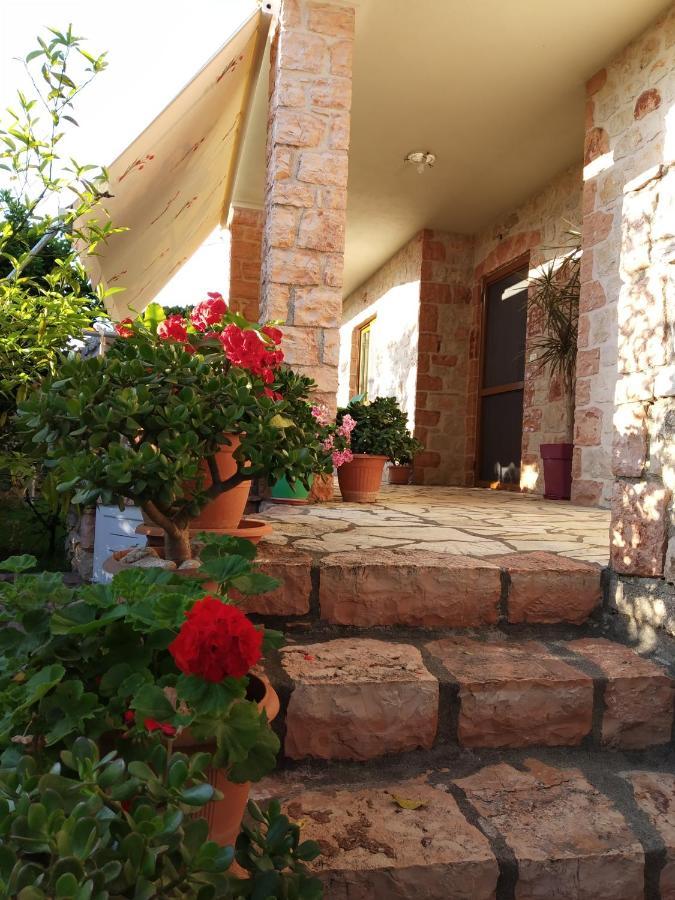 Altin Skrapari Guesthouse Ksamil Exterior photo